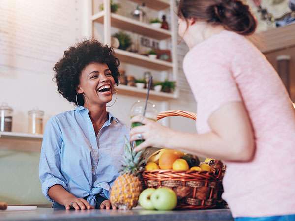 business-owner-selling-smoothie